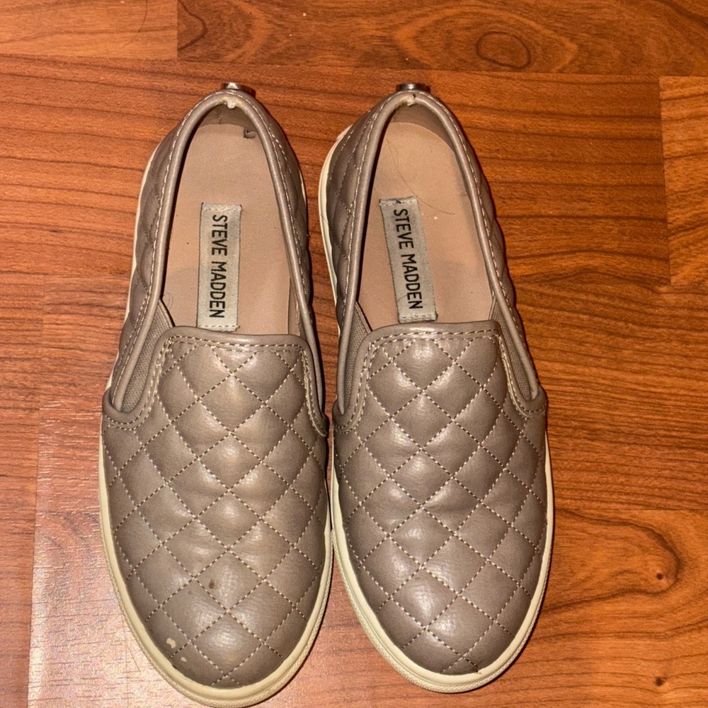 Steve Madden Taupe Quilted Slip-Ons